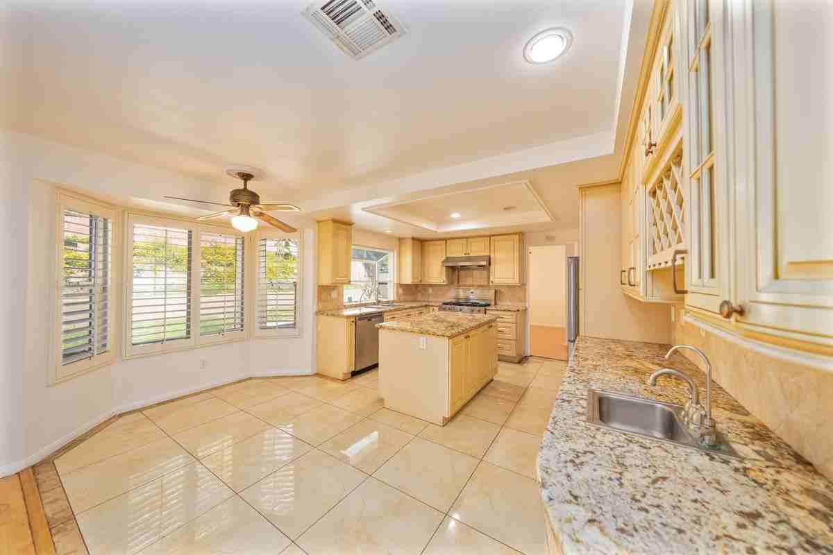 20615 Fuero Dr - Photo 7 of 46