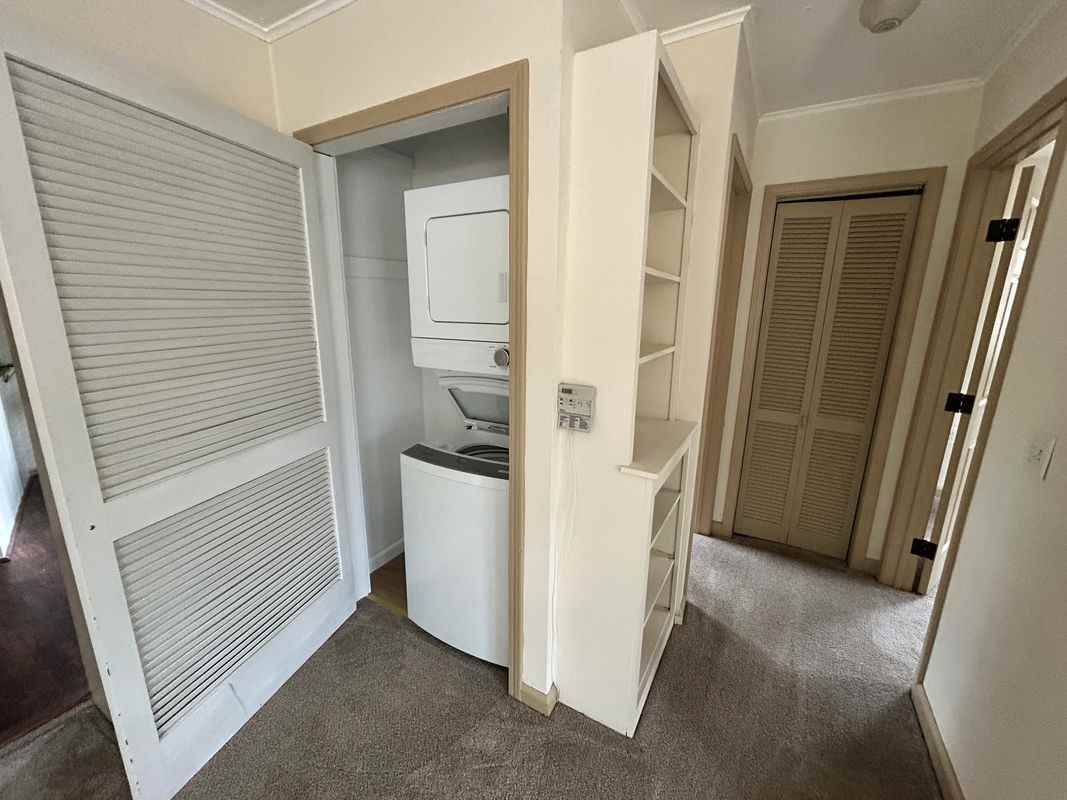 58 Pomperaug Rd - Photo 4 of 14