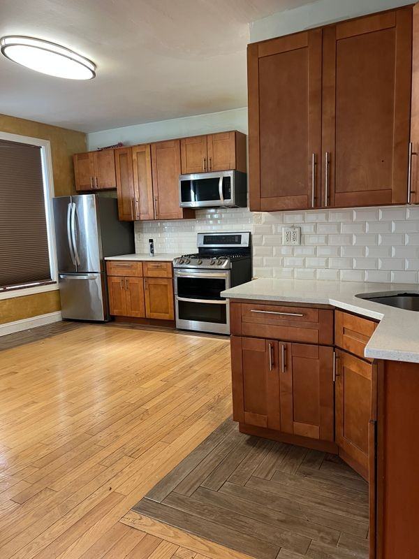 546 Congress Ave ##1 - Photo 2 of 6