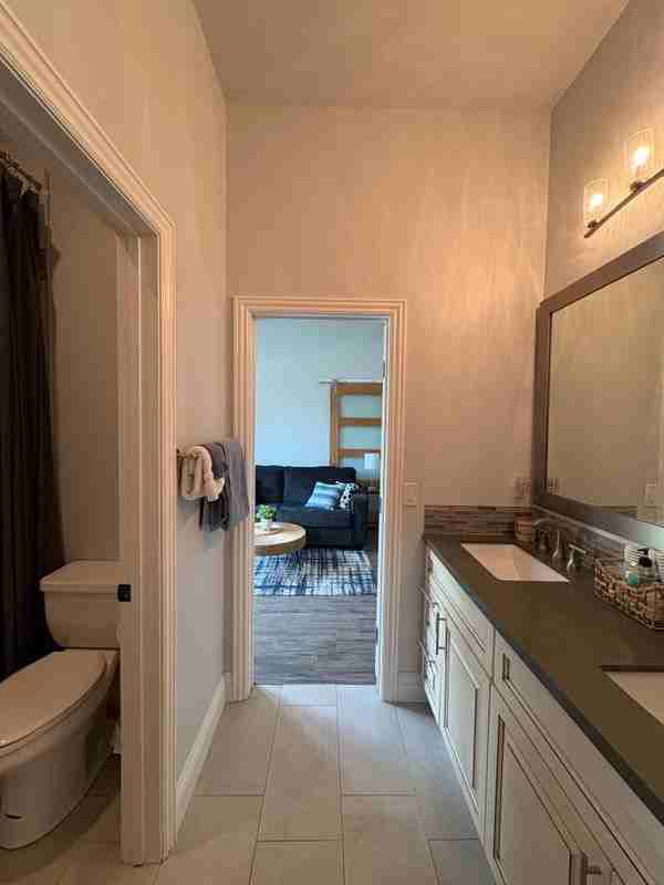 250 Mount Rushmore Dr - Photo 4 of 13