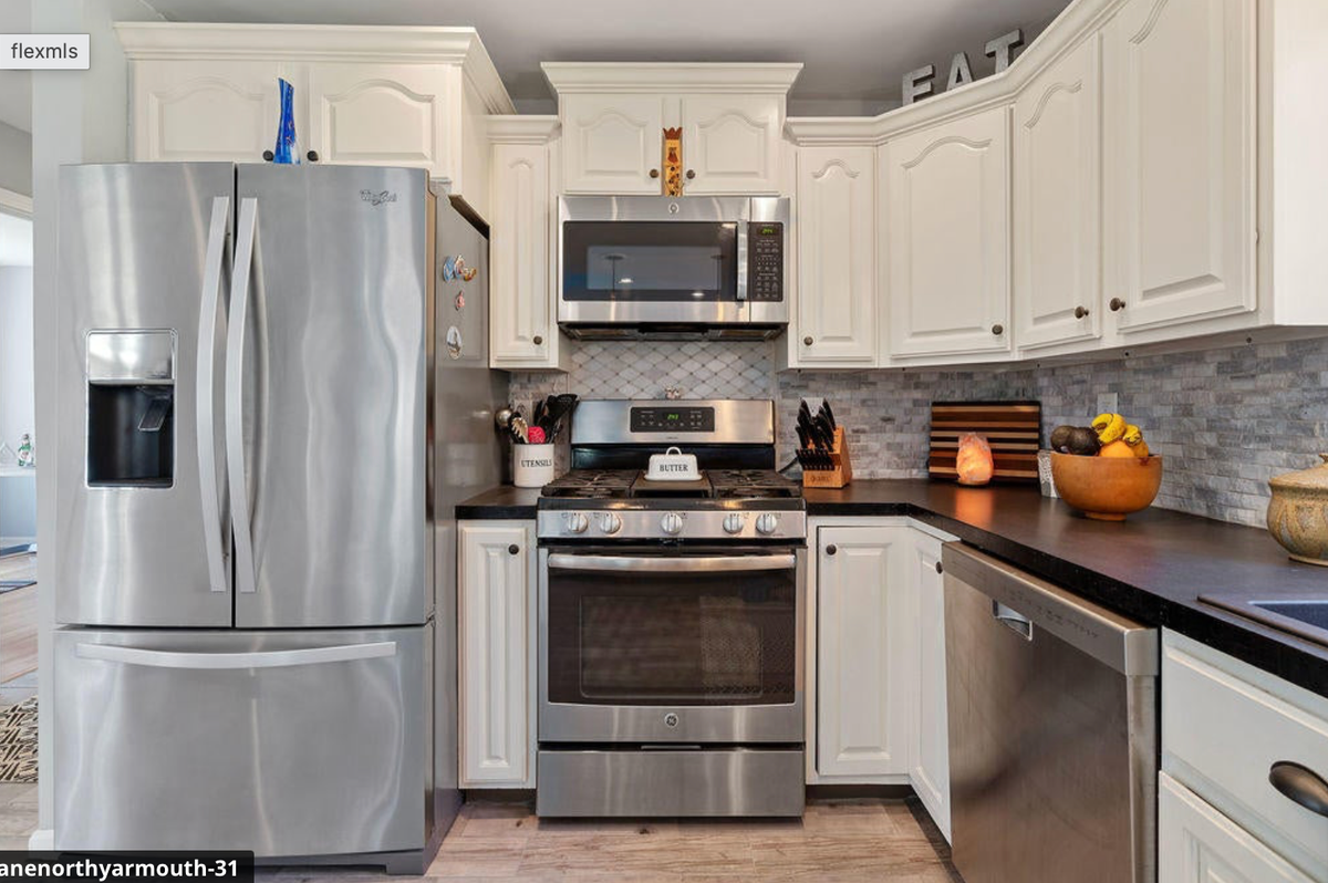 13 White Pine Ln - Photo 4 of 30