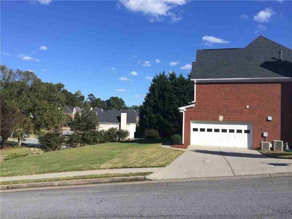 2828 Oglethorpe Run Sq - Photo 3 of 46