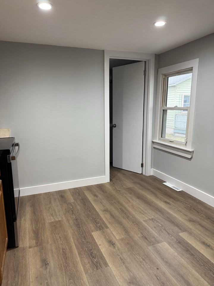 62 Ryman St #62 - Photo 7 of 20