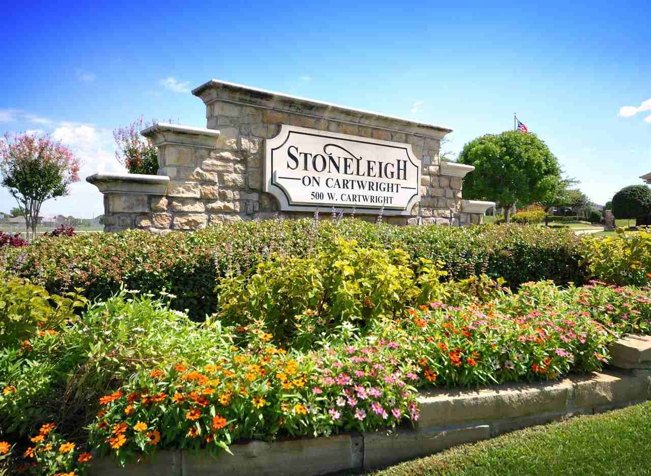 Stoneleigh on Cartwright - Photo 3 of 30