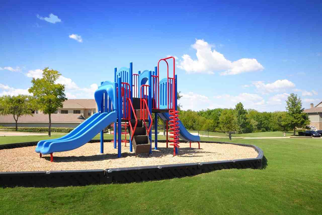 Stoneleigh on Cartwright - Photo 5 of 30