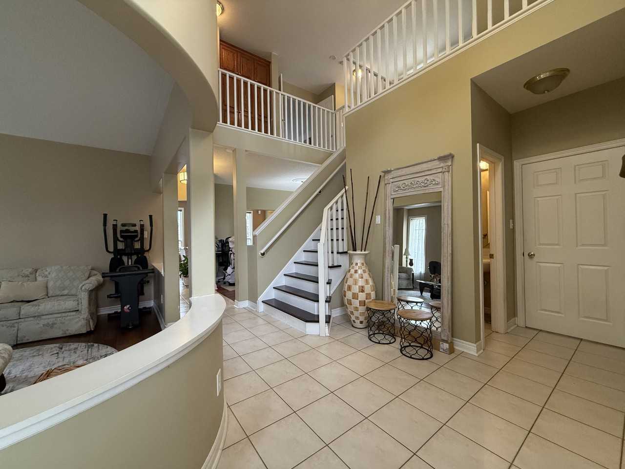 Baskerville Run - Photo 3 of 33