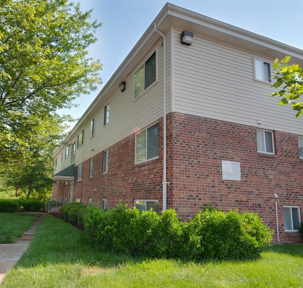 Cherrydale Apartments - Photo 3 of 32