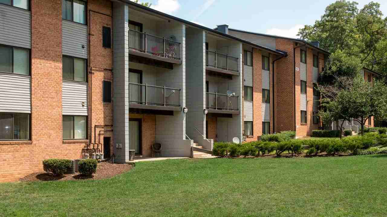 Central Gardens II - Photo 3 of 9