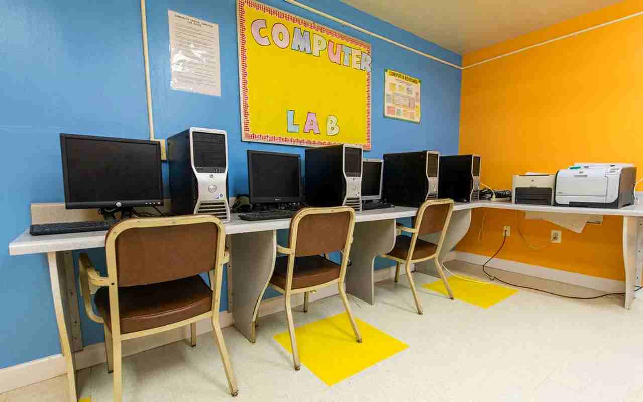 Central Gardens II - Photo 7 of 9