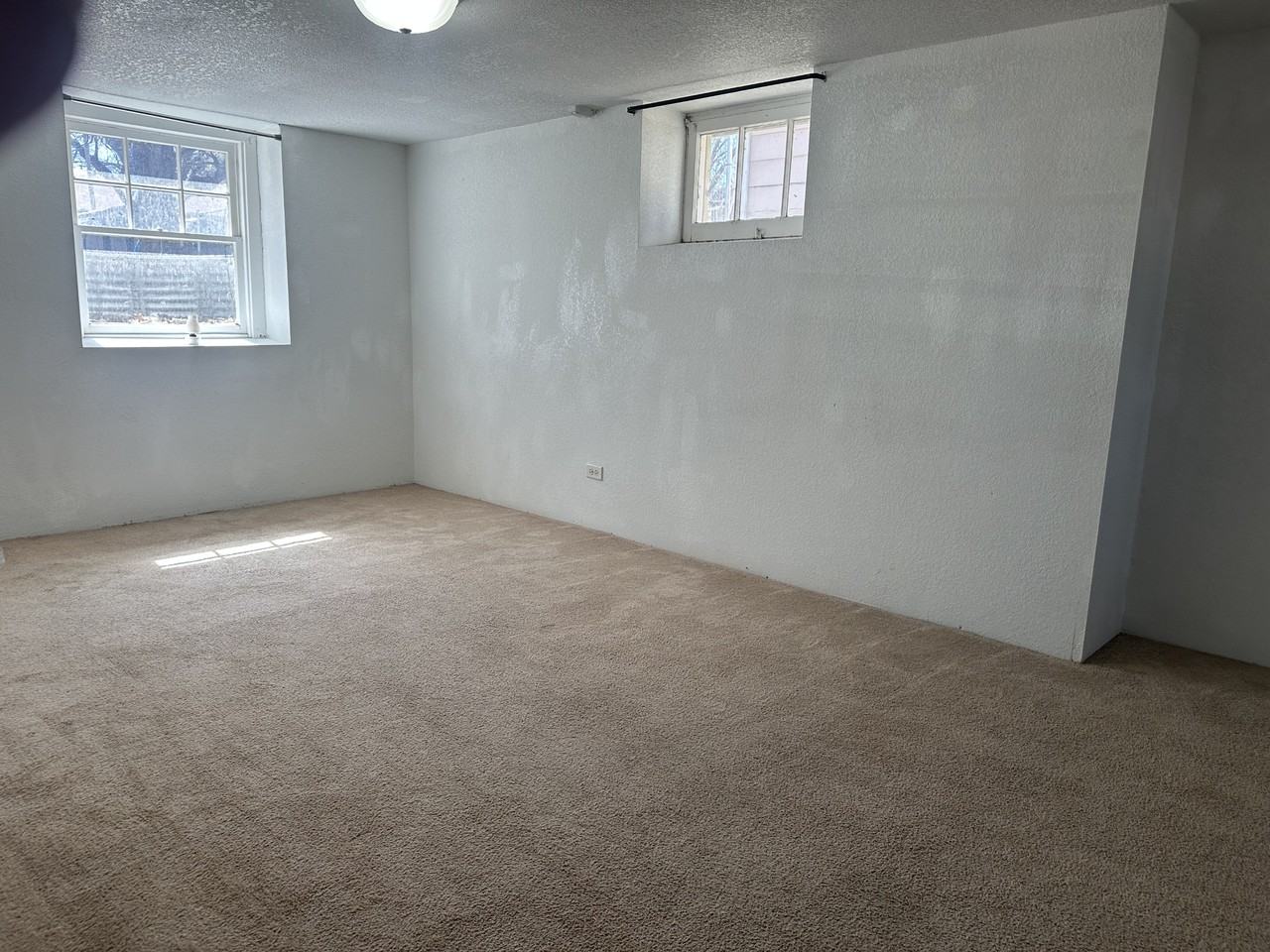 225 W 1st St - Photo 2 of 42