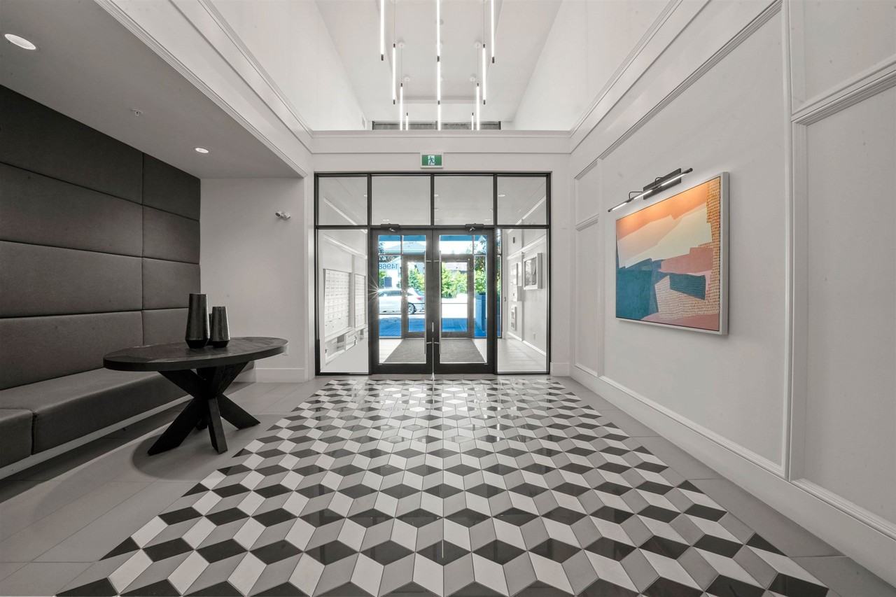 14968 101A Avenue #321 - Photo 5 of 46