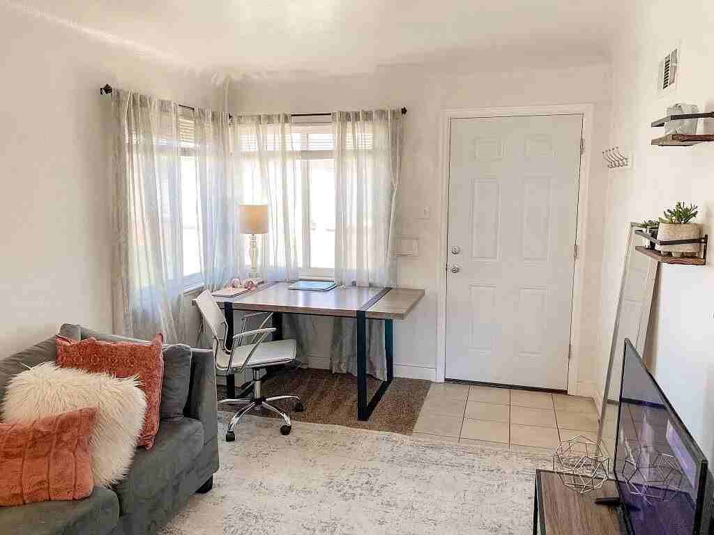 1360 S Grant St - Photo 5 of 16