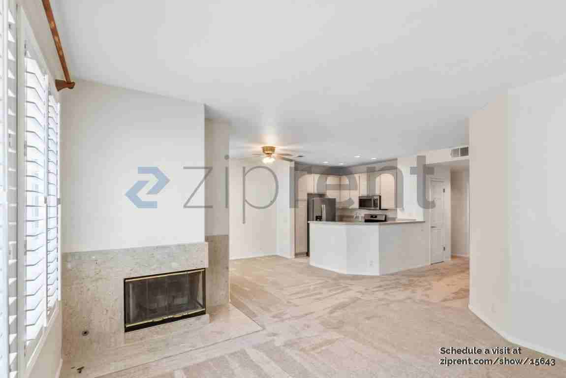 425 Navaro Way #120 - Photo 6 of 23