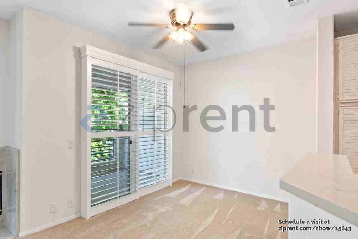 425 Navaro Way #120 - Photo 7 of 23