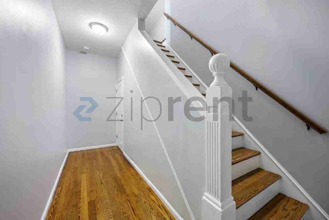 92 Maple St #3 - Photo 4 of 21