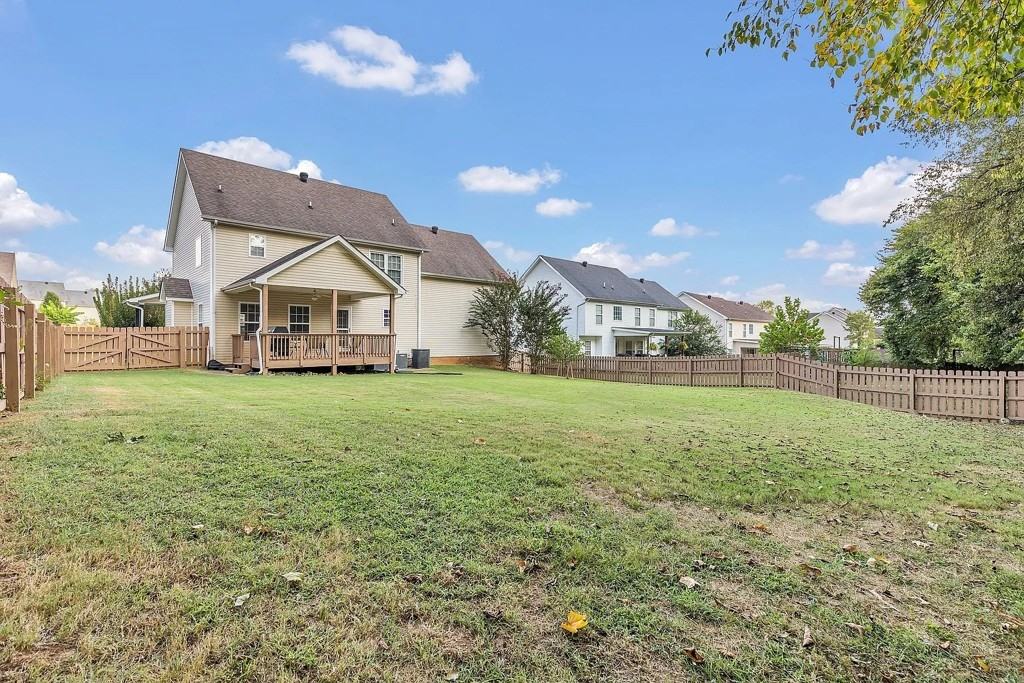 760 W Accipiter Cir - Photo 3 of 16