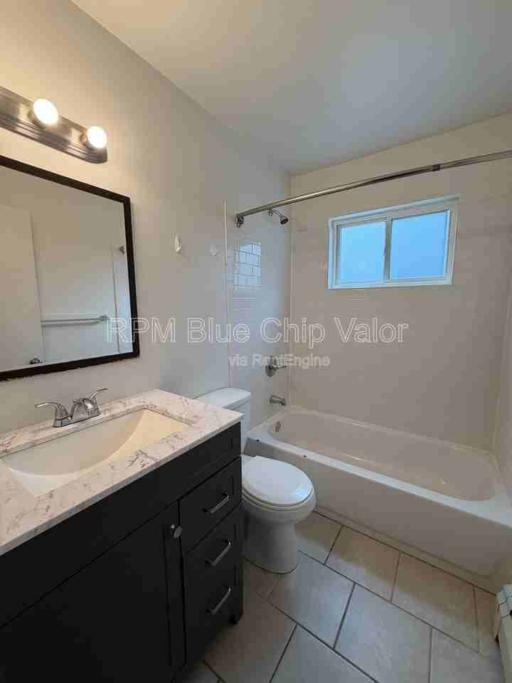 131 Kinsey Ave - Photo 3 of 8