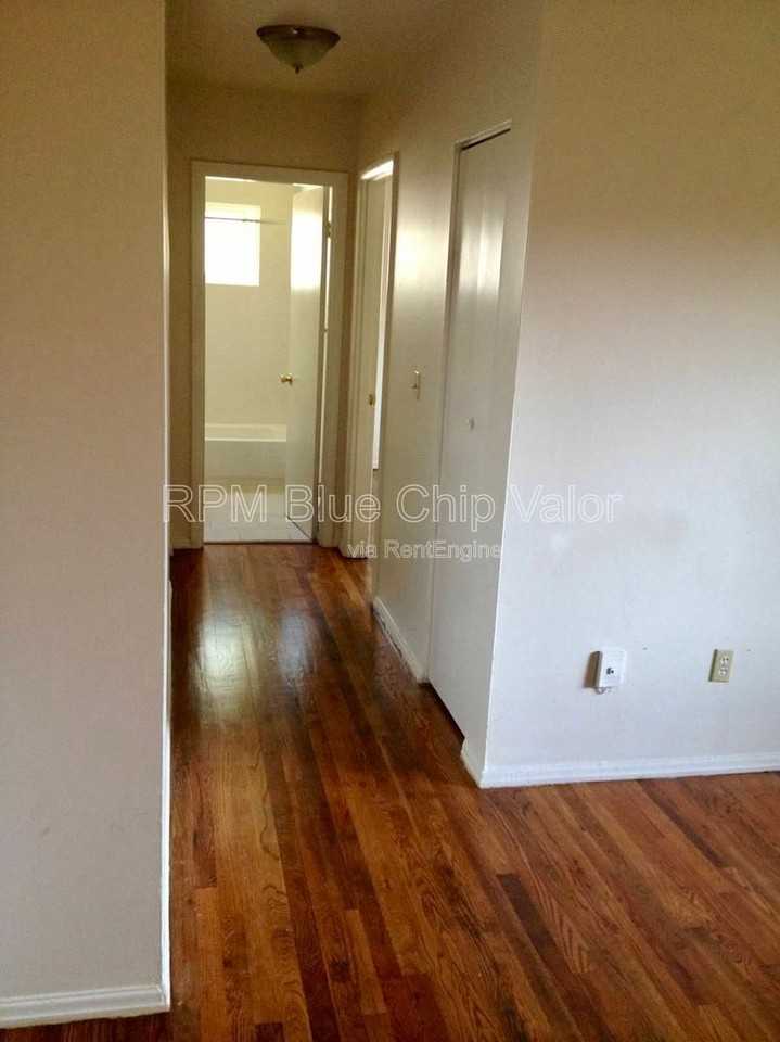 131 Kinsey Ave - Photo 4 of 8