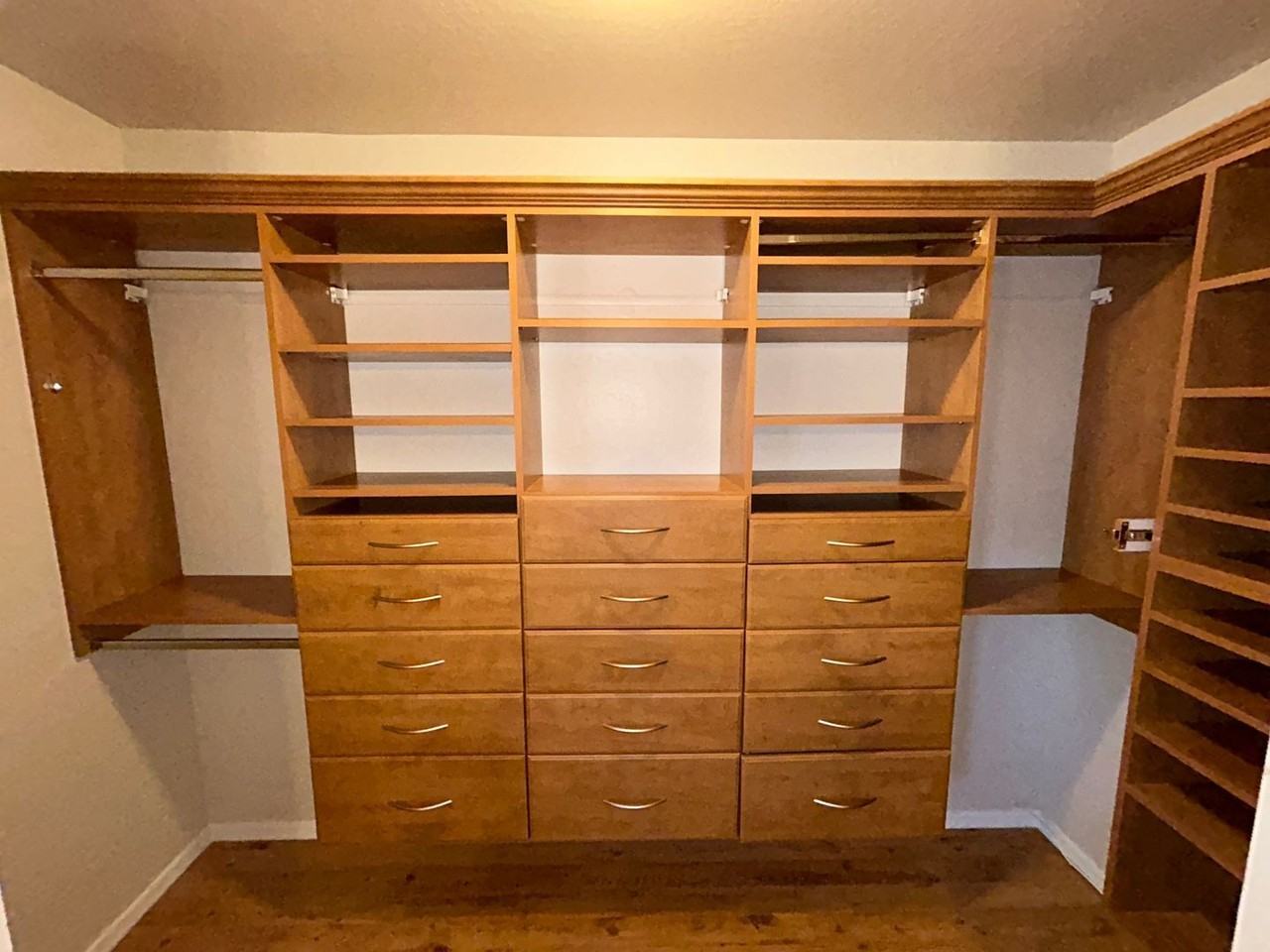 12521 W Myer Ln - Photo 7 of 21