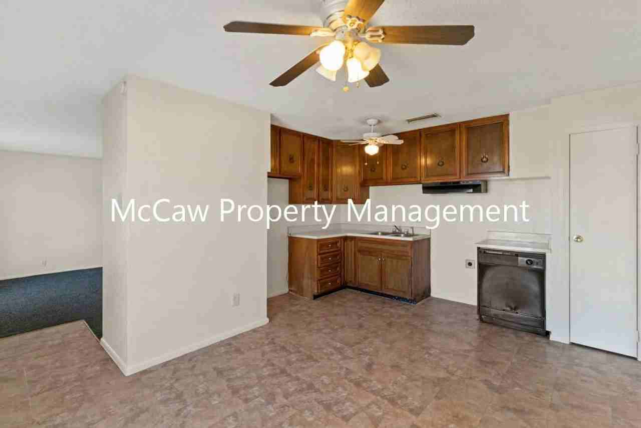 2600 Bluebird Ln - Photo 4 of 19