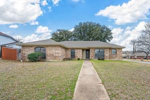 featured image of 4400 Oak Knoll Ct