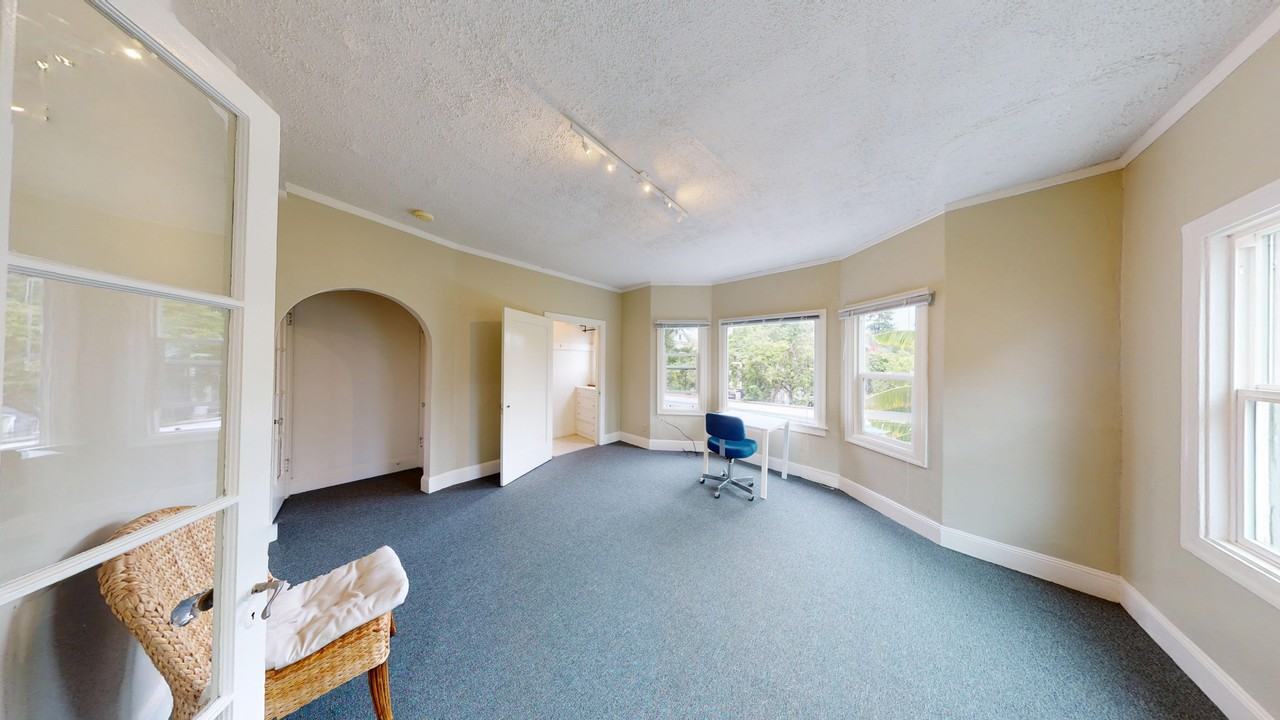 2410 Dwight Way - Photo 4 of 50