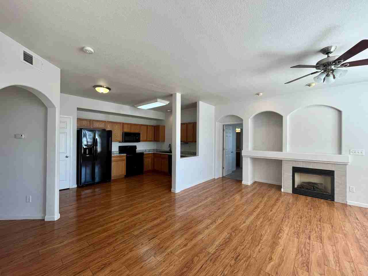 3758 Ponderosa Ct #4 - Photo 6 of 21