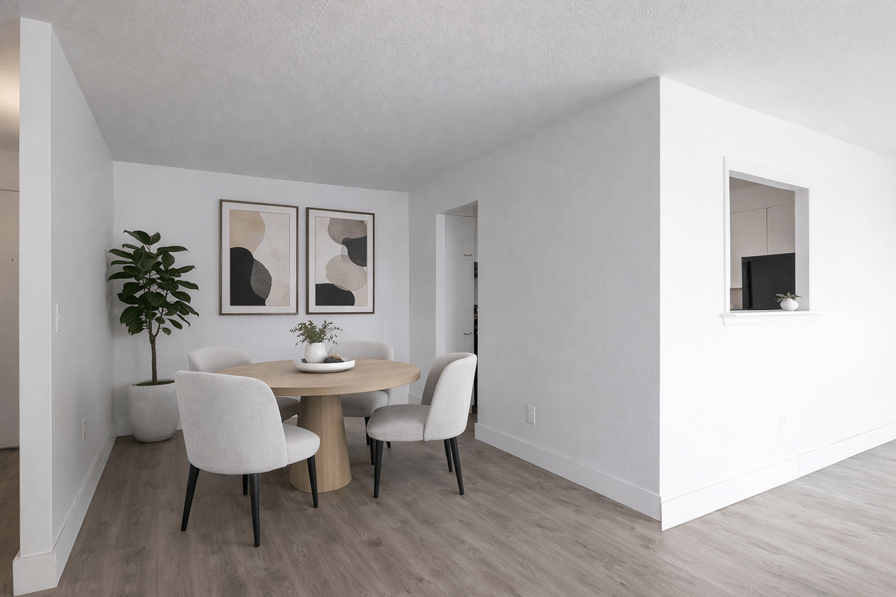 Carlyle Tower Apartments - Photo 6 of 31