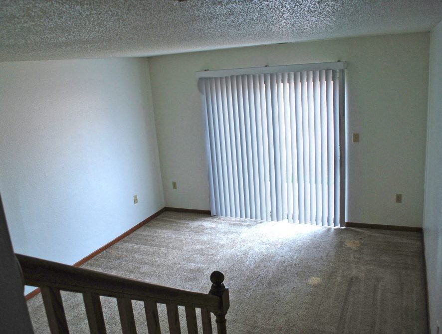 Majestic View Townhomes - Photo 6 of 14