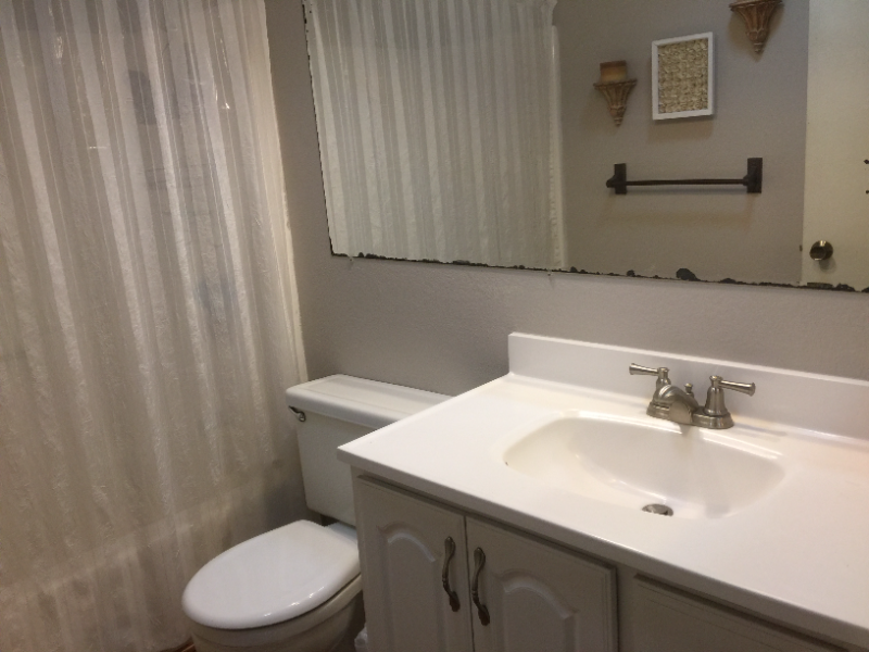 1 Golf Course Dr W - Photo 5 of 10