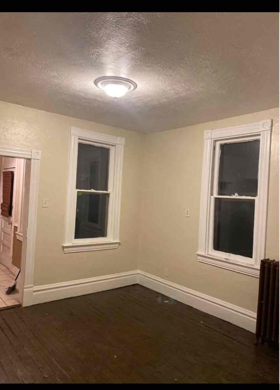 315 Wall Ave - Photo 3 of 5