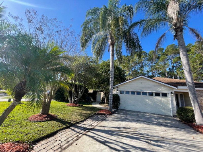 1902 Ashmore Green Dr - Photo 2 of 20