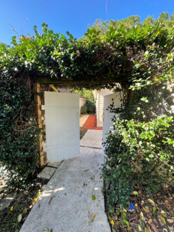 1902 Ashmore Green Dr - Photo 4 of 20