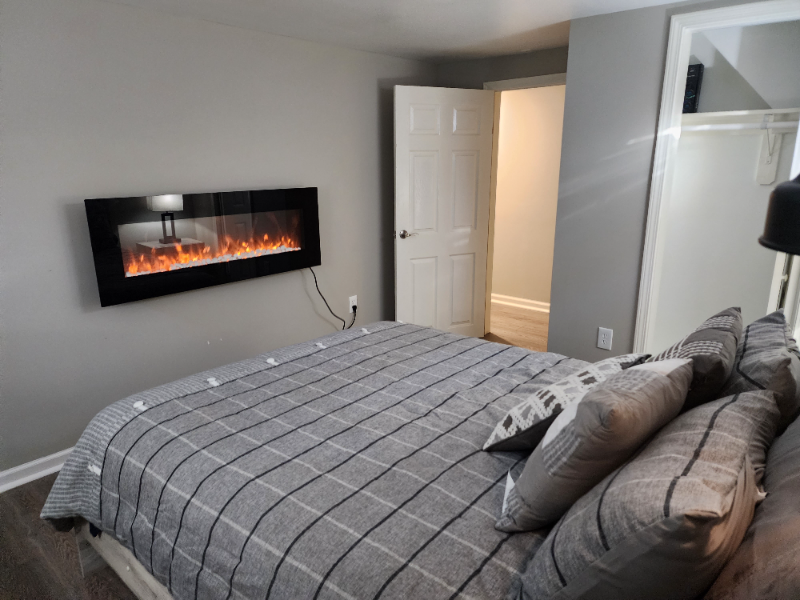 6105 Slater St - Photo 3 of 20