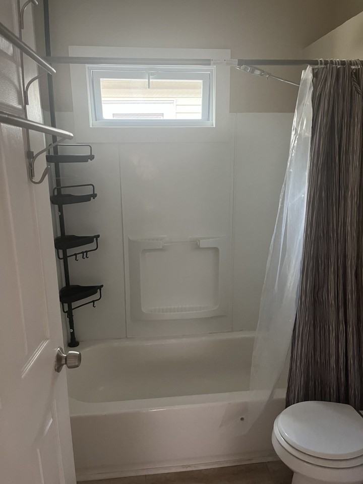 79 Florida St - Photo 7 of 10