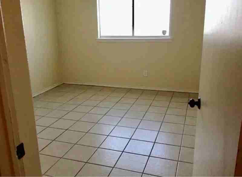 7613 Oak Chase - Photo 5 of 10