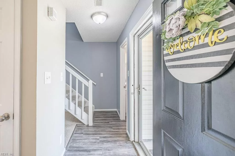 1218 Alder Ct - Photo 5 of 26