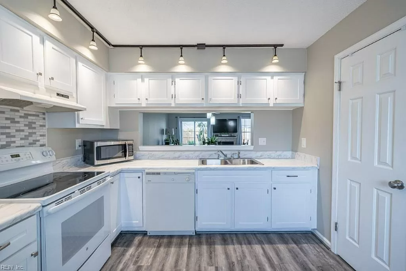 1218 Alder Ct - Photo 6 of 26