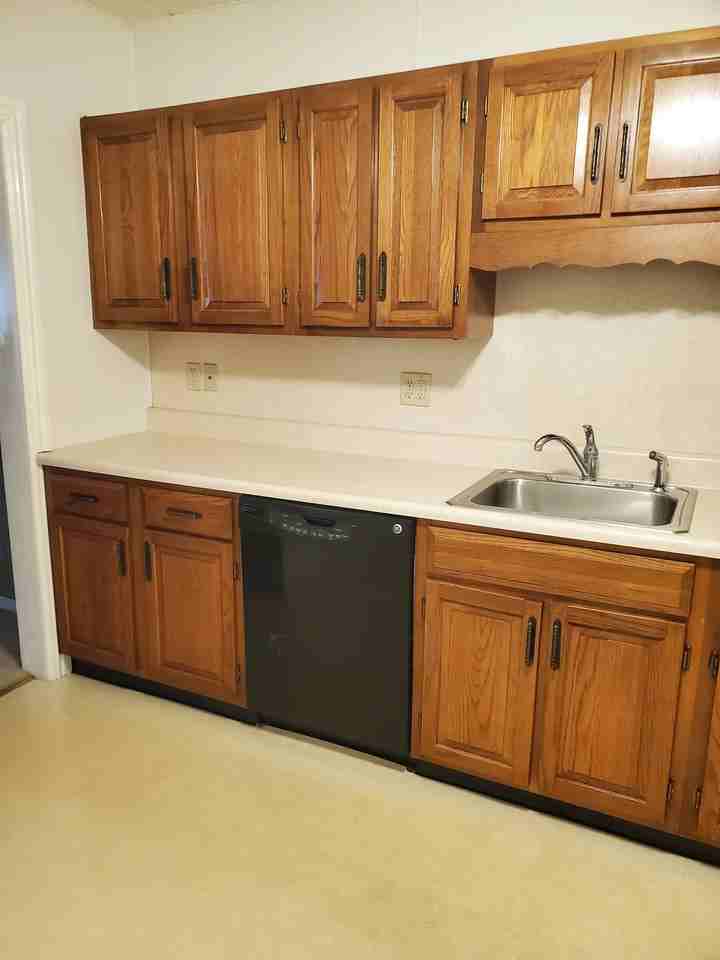 507 W Mahoning St - Photo 2 of 11