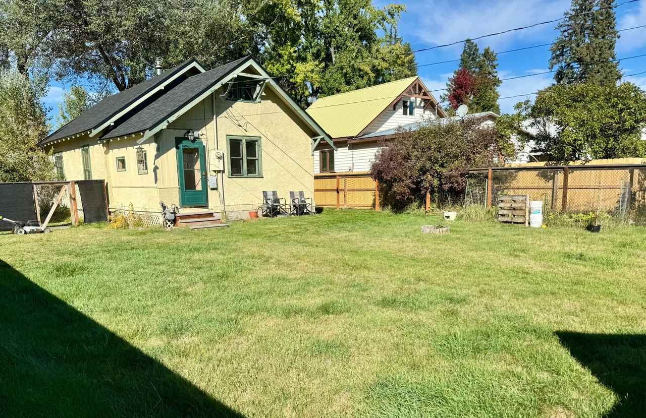 43 Pine Ave - Photo 2 of 2