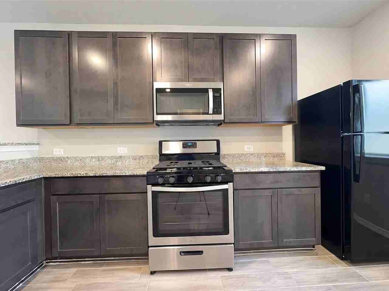 915 Cobalt Crest Ln - Photo 6 of 14