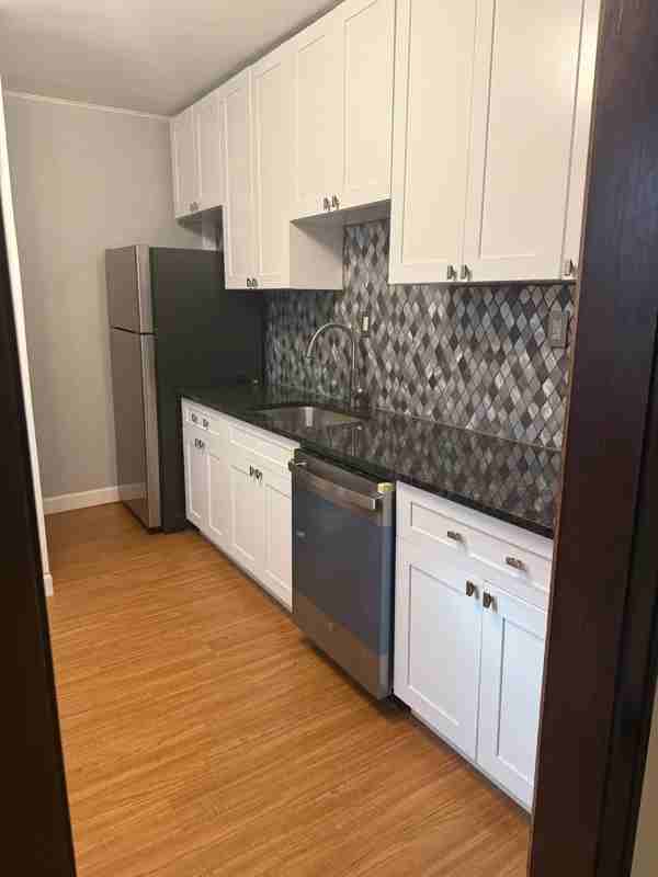 3847 N Linder Ave - Photo 5 of 15