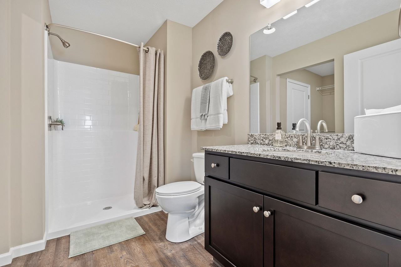 Redwood Miamisburg - Photo 5 of 19