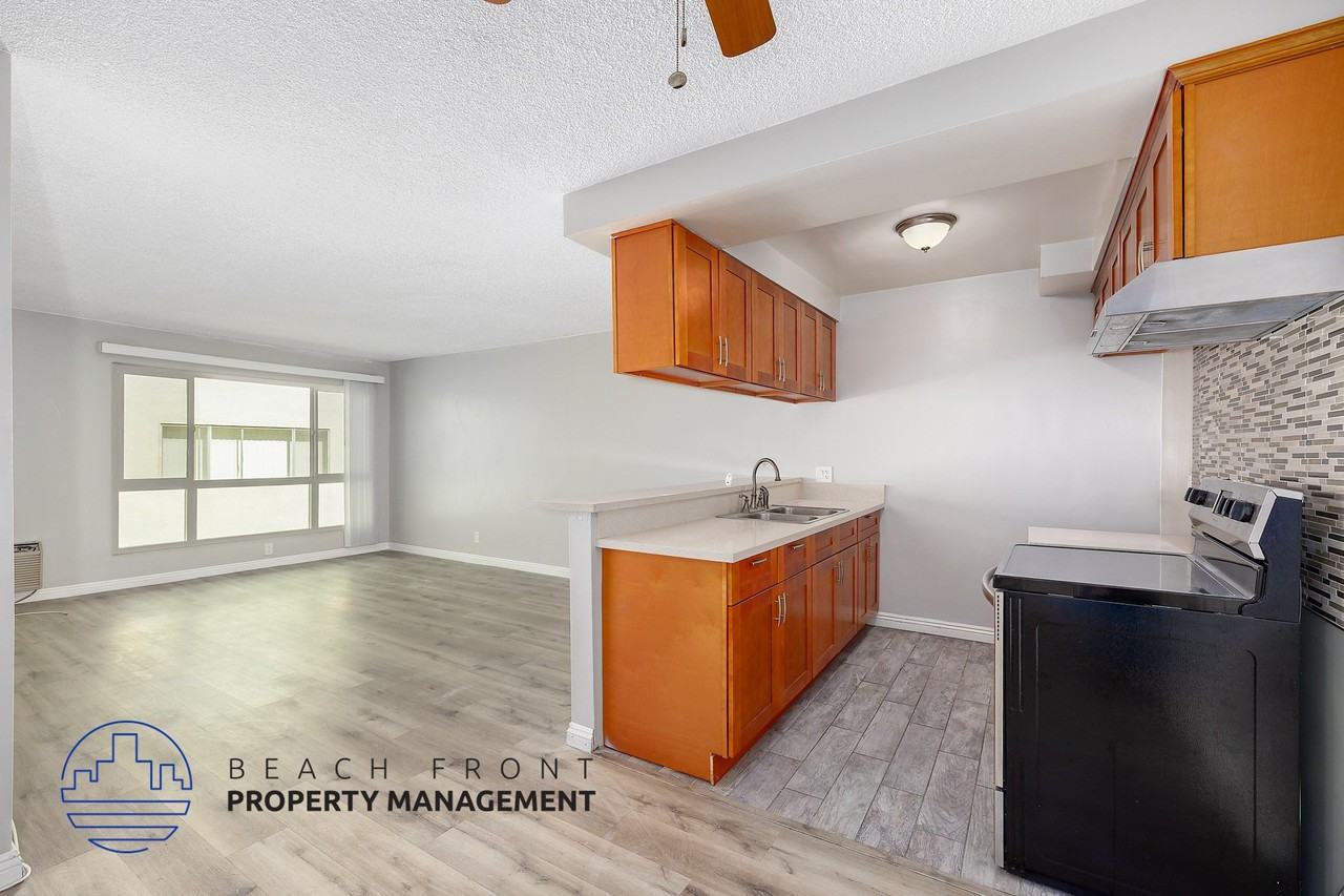 464 S. Berendo St. - Photo 4 of 26