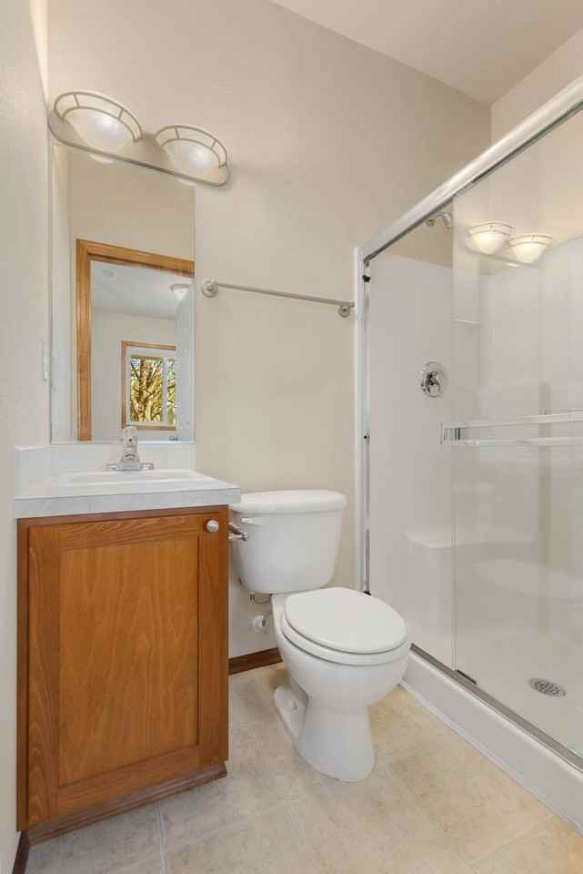 1619 Sw Barton St - Photo 5 of 19