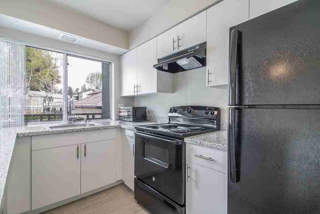 Stevenson Place - Photo 6 of 29