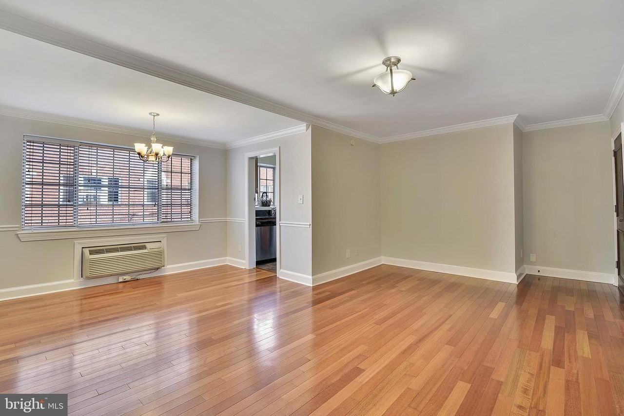 820B S Washington St #128 - Photo 6 of 15