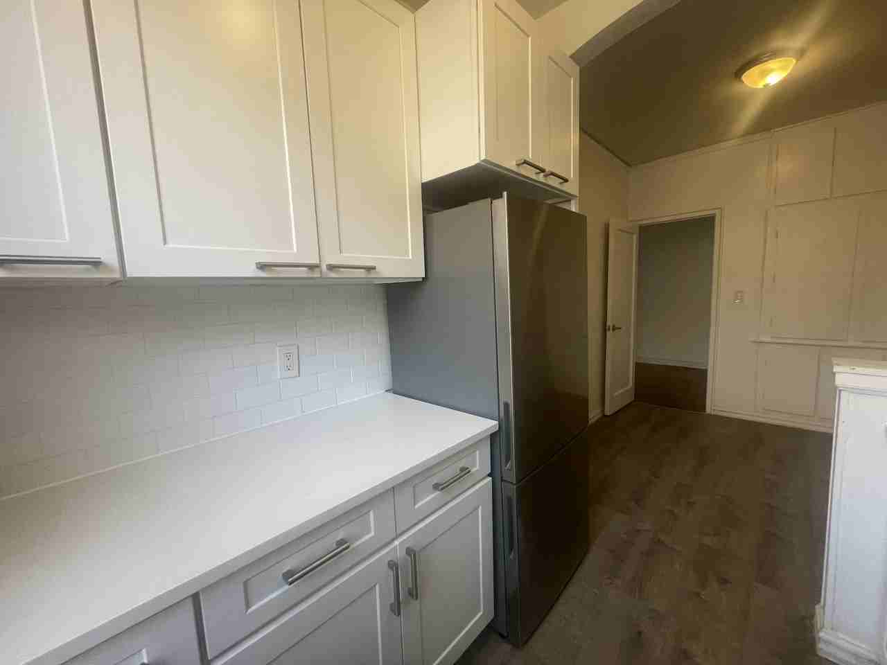 3240 Henry Hudson Pkwy #6P - Photo 3 of 17