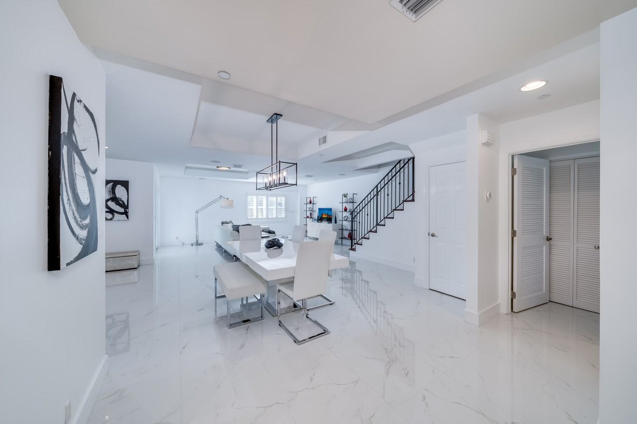 1112 Ne 17th Way #NA - Photo 6 of 28