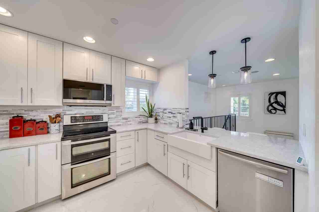 1112 Ne 17th Way #NA - Photo 7 of 28